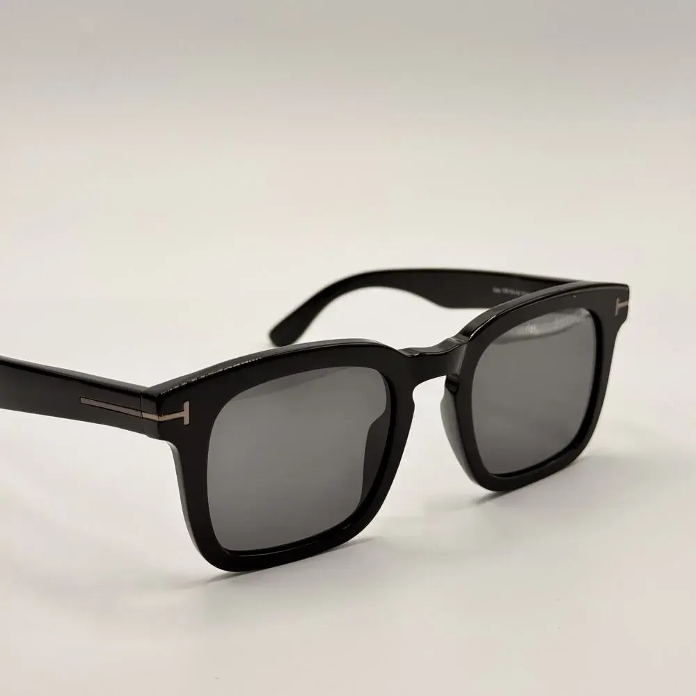 Tom Ford Sunglasses Dax TF751-N 01A Black Square Frame Gray Lens 50-22-145